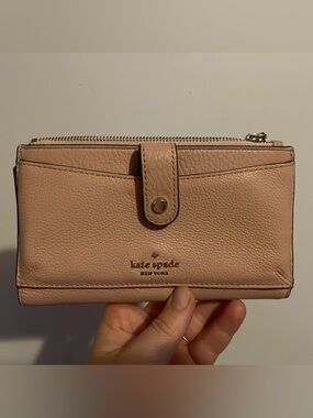 Kate Spade | Small Clutch Wallet